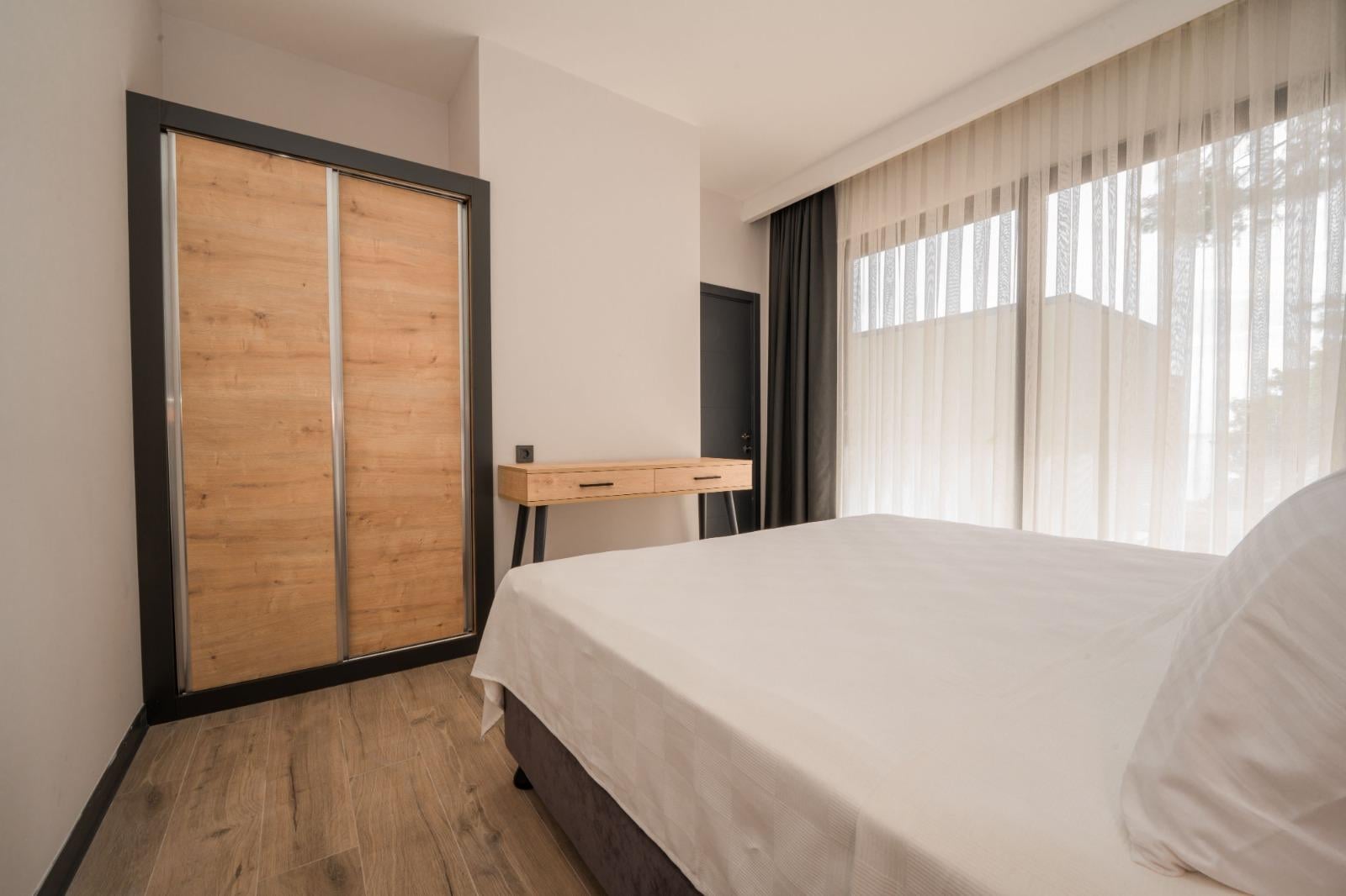 Palm Suites