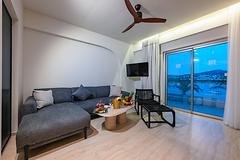 Premium Suite