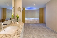 De Luxe Suite