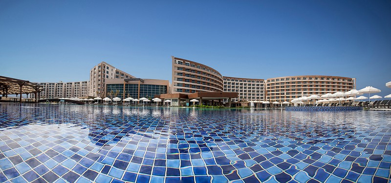 Elexus Hotel Resort - 2