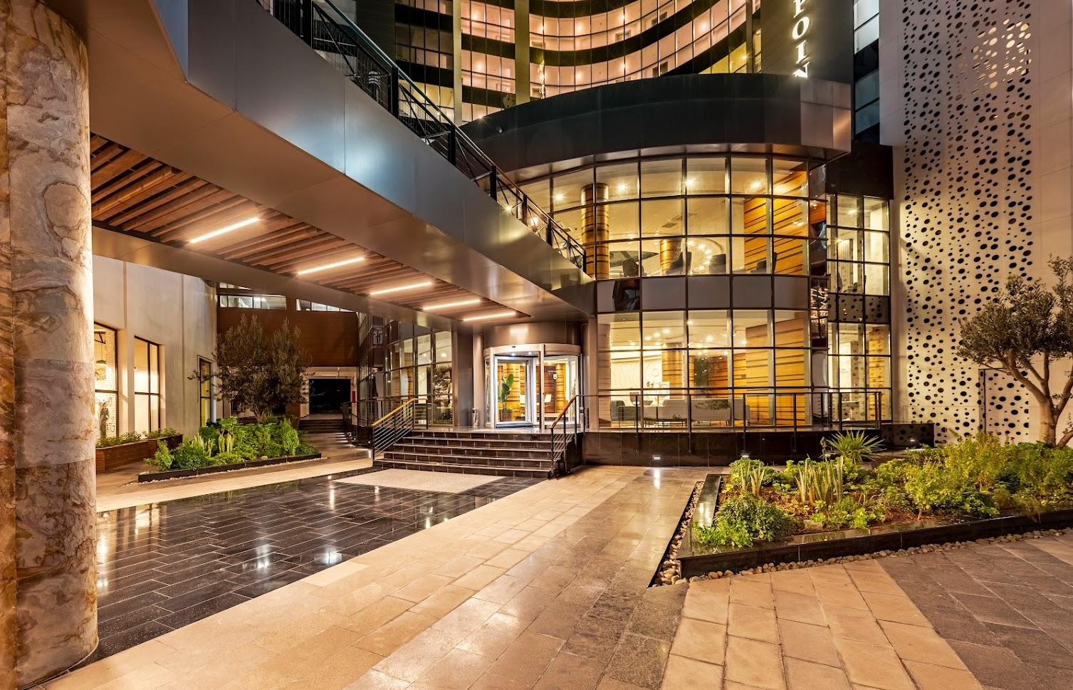 Novel Center Point Hotel — 8