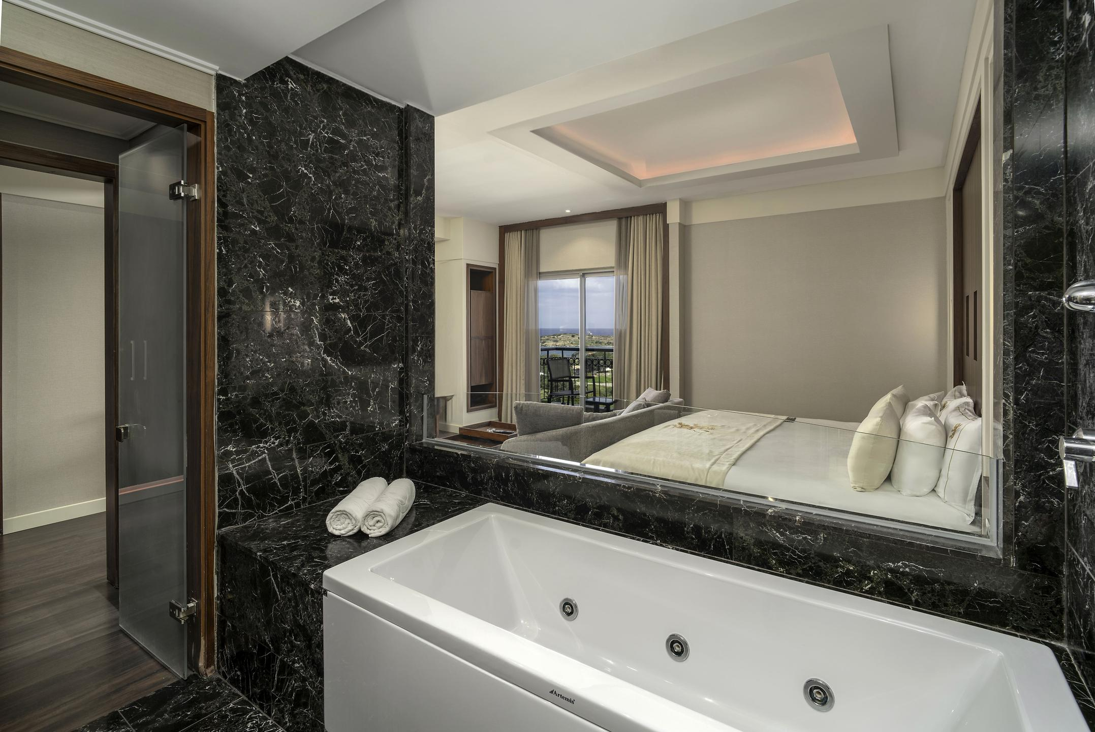 Cratos Premium Hotel Port Spa — 8