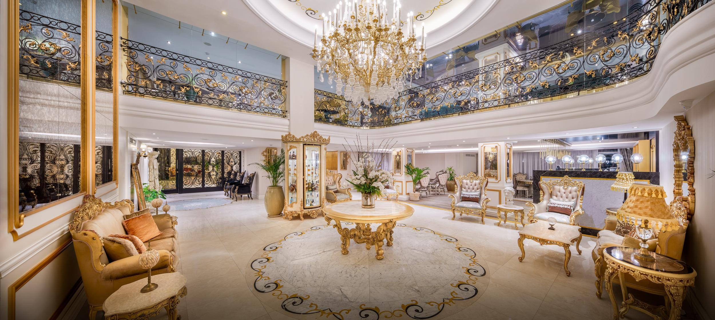 Les Ambassadeurs Hotel — 7