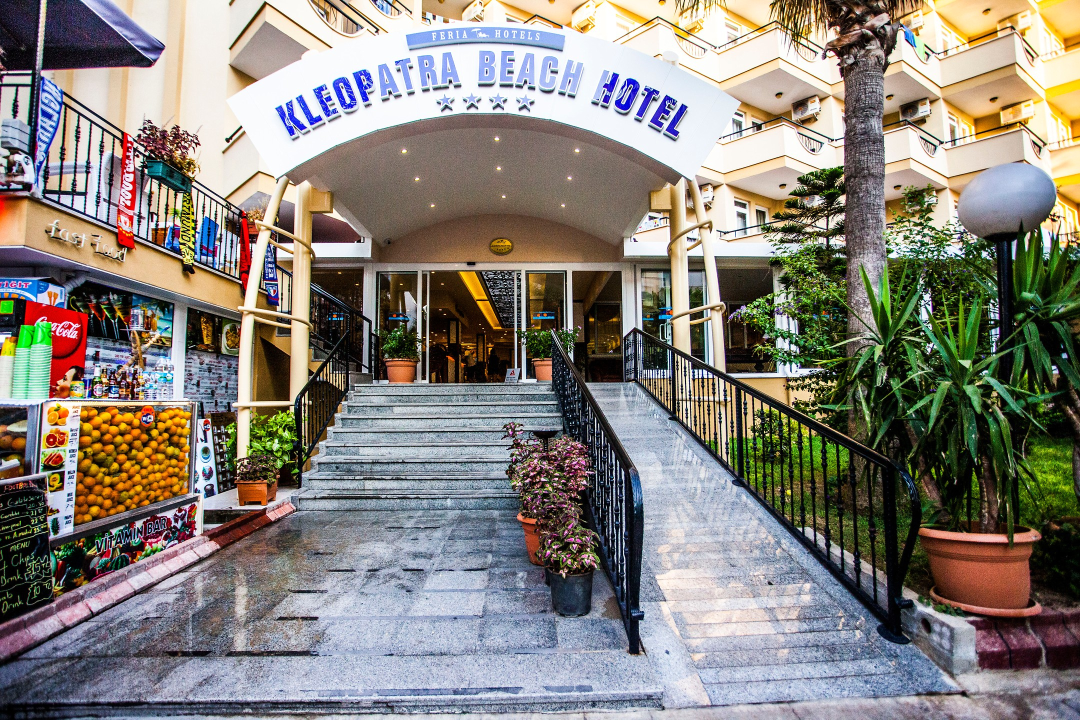 Kleopatra Beach Hotel — 9