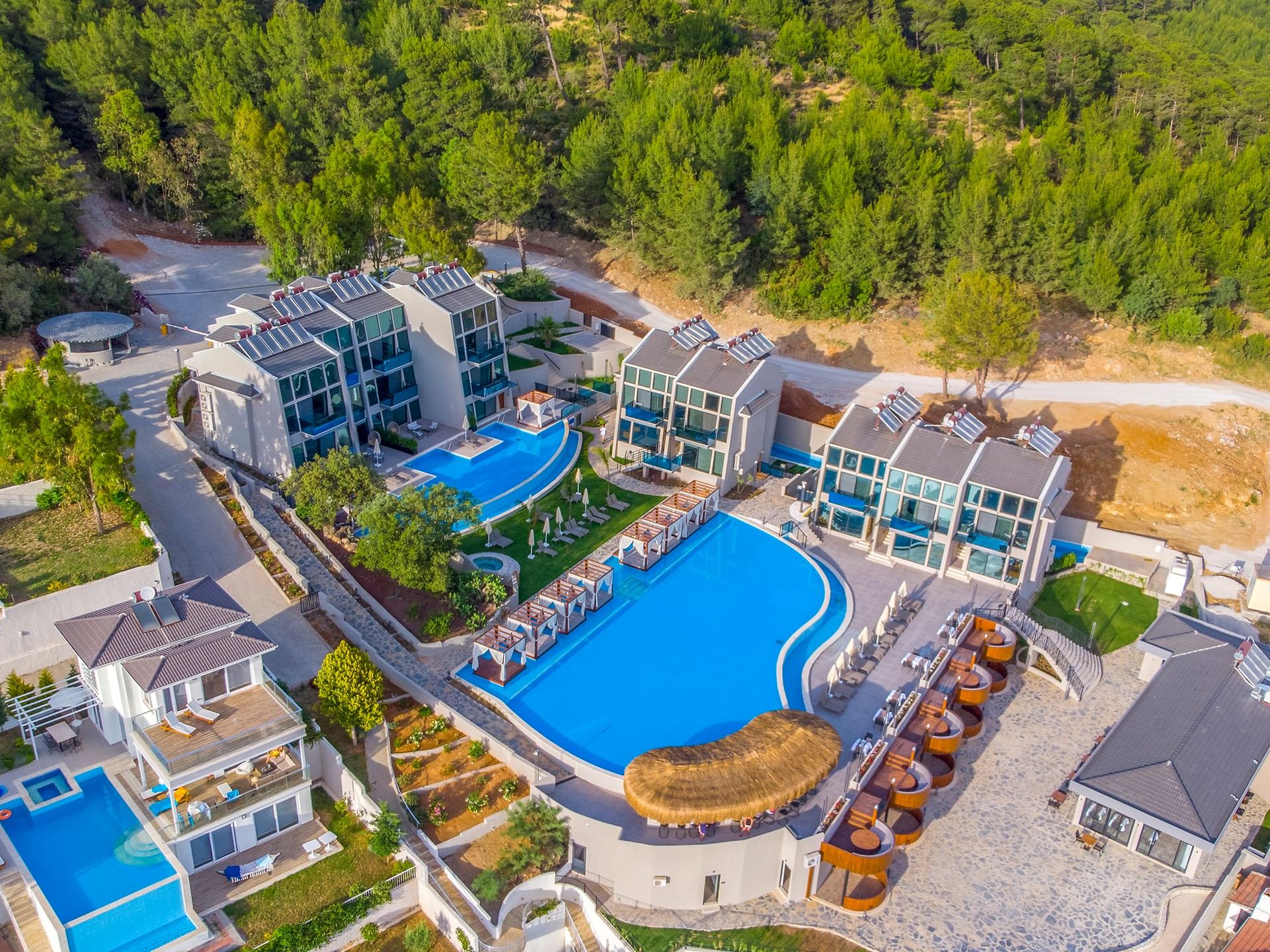 Orka Cove Hotel Penthouse & Suites — 5