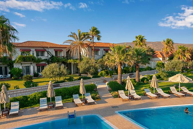Alaçatı Beach Resort - 3
