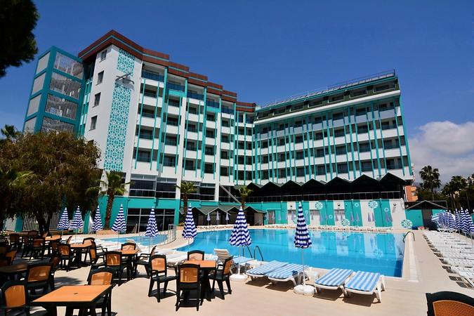 Ananas Hotel - 1