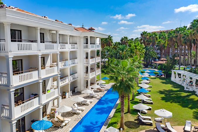 Utopia Resort & Residence - 4