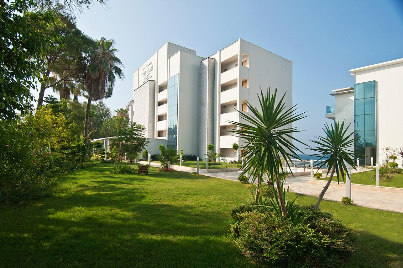Yalıhan Una — 9