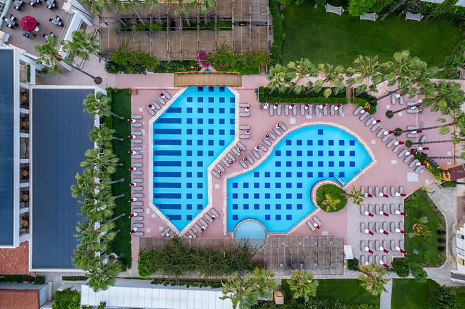 Trendy Palm Beach (Adults Only, 16+) - 3