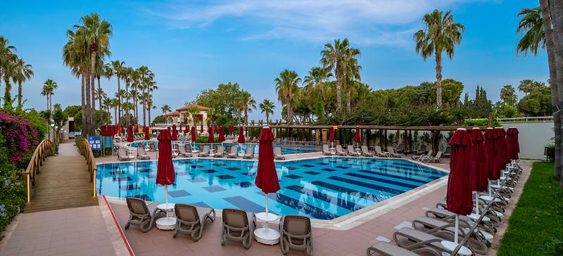 Trendy Palm Beach (Adults Only, 16+) — 7