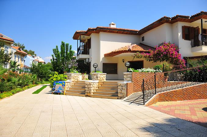 Telmessos Neva Hotel - 4