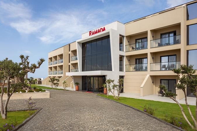 Ramada By Wyndham Çeşme - 3