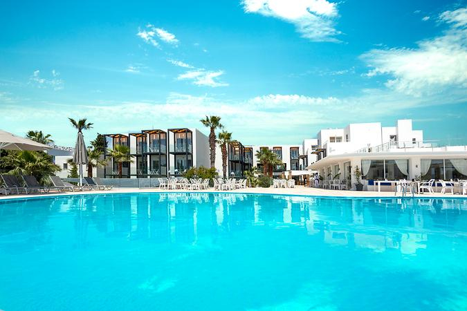 Charm Beach Hotel — 9