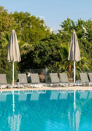 Charm Beach Hotel - 4
