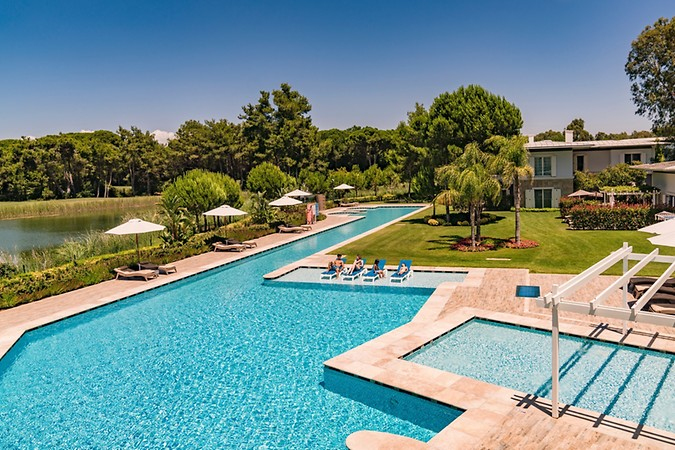 Azure Villas By Cornelia - 1