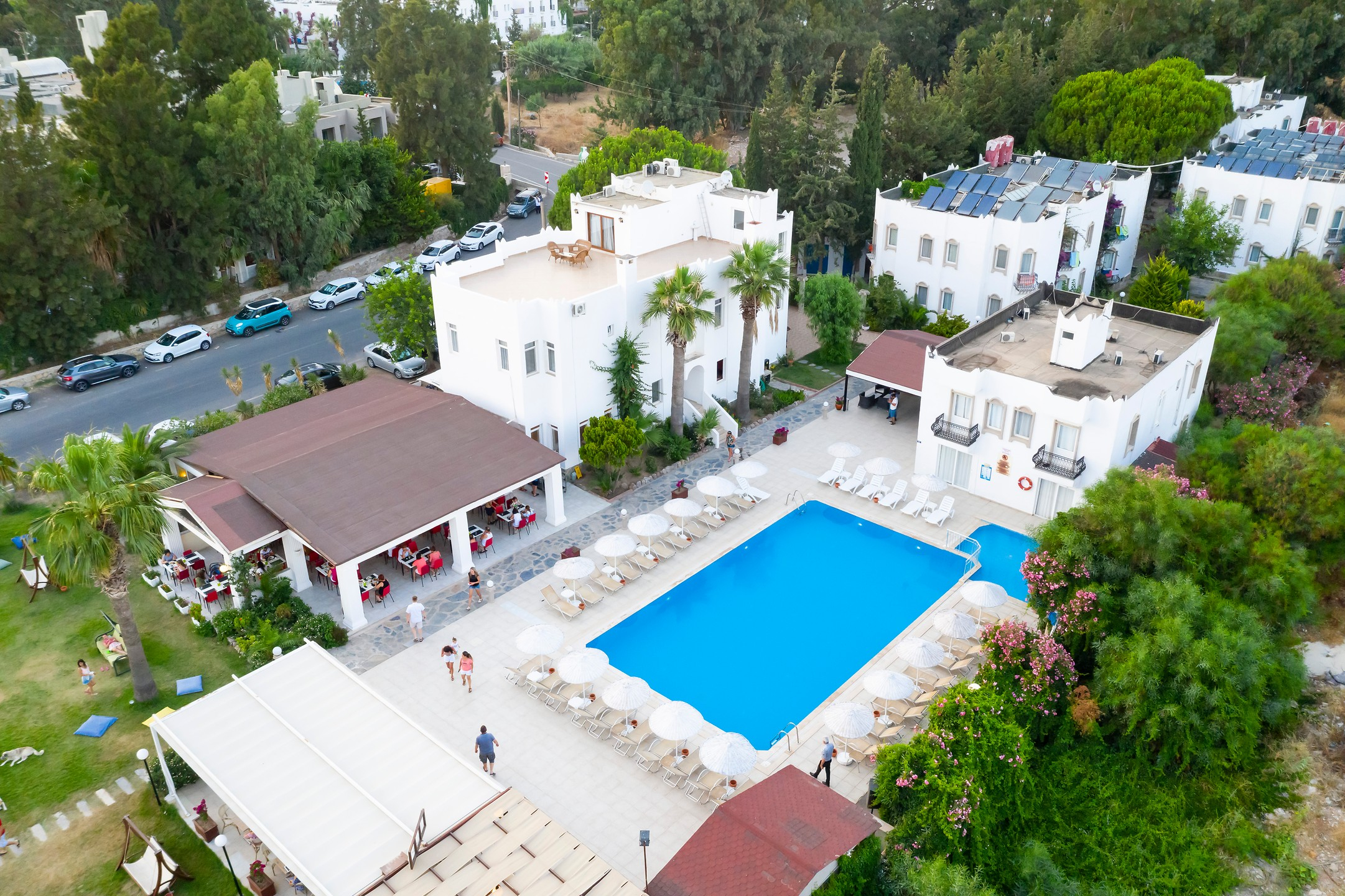 Bitez Kassandra Hotel — 2
