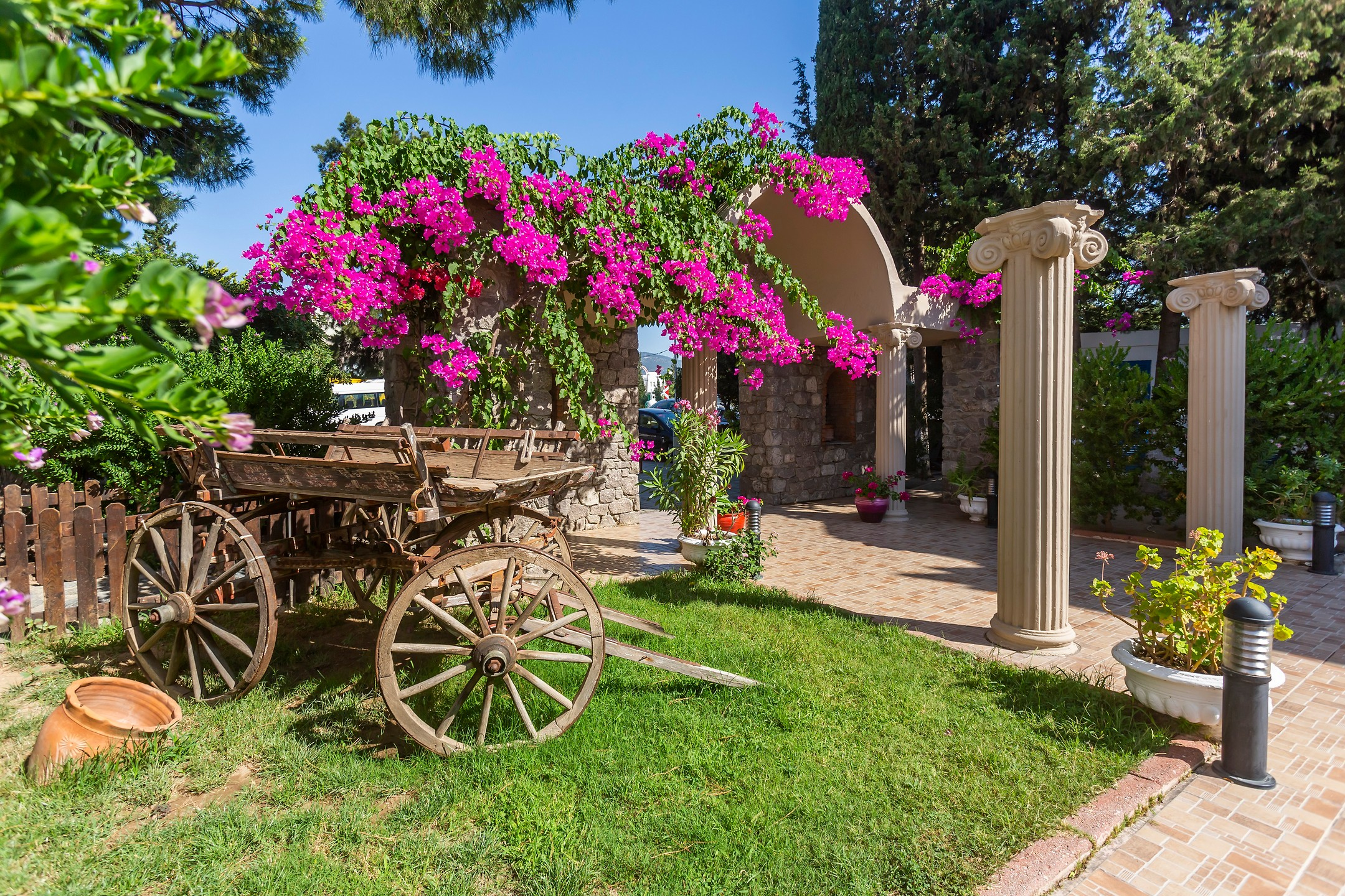 Bitez Kassandra Hotel — 3