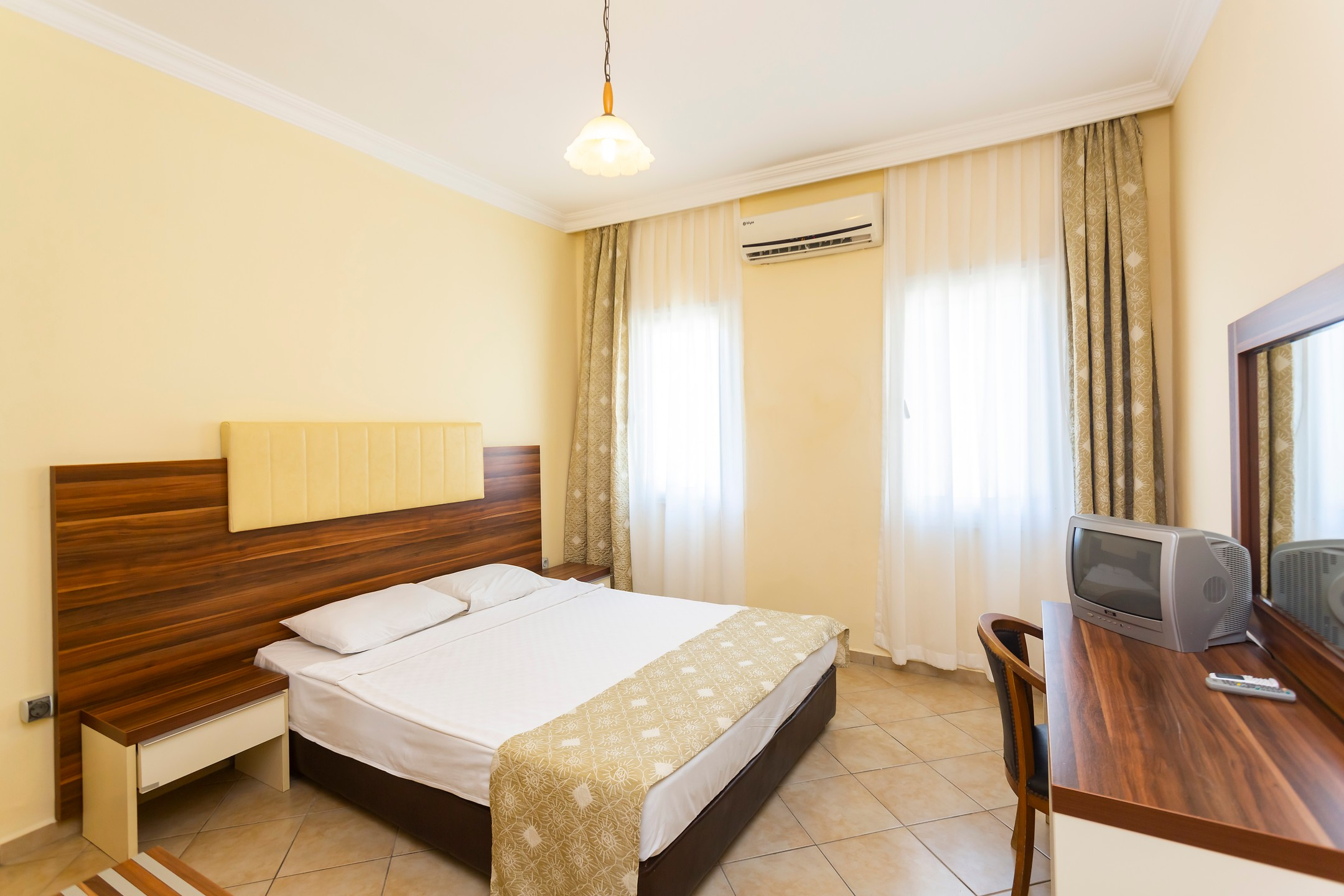 Bitez Kassandra Hotel — 9