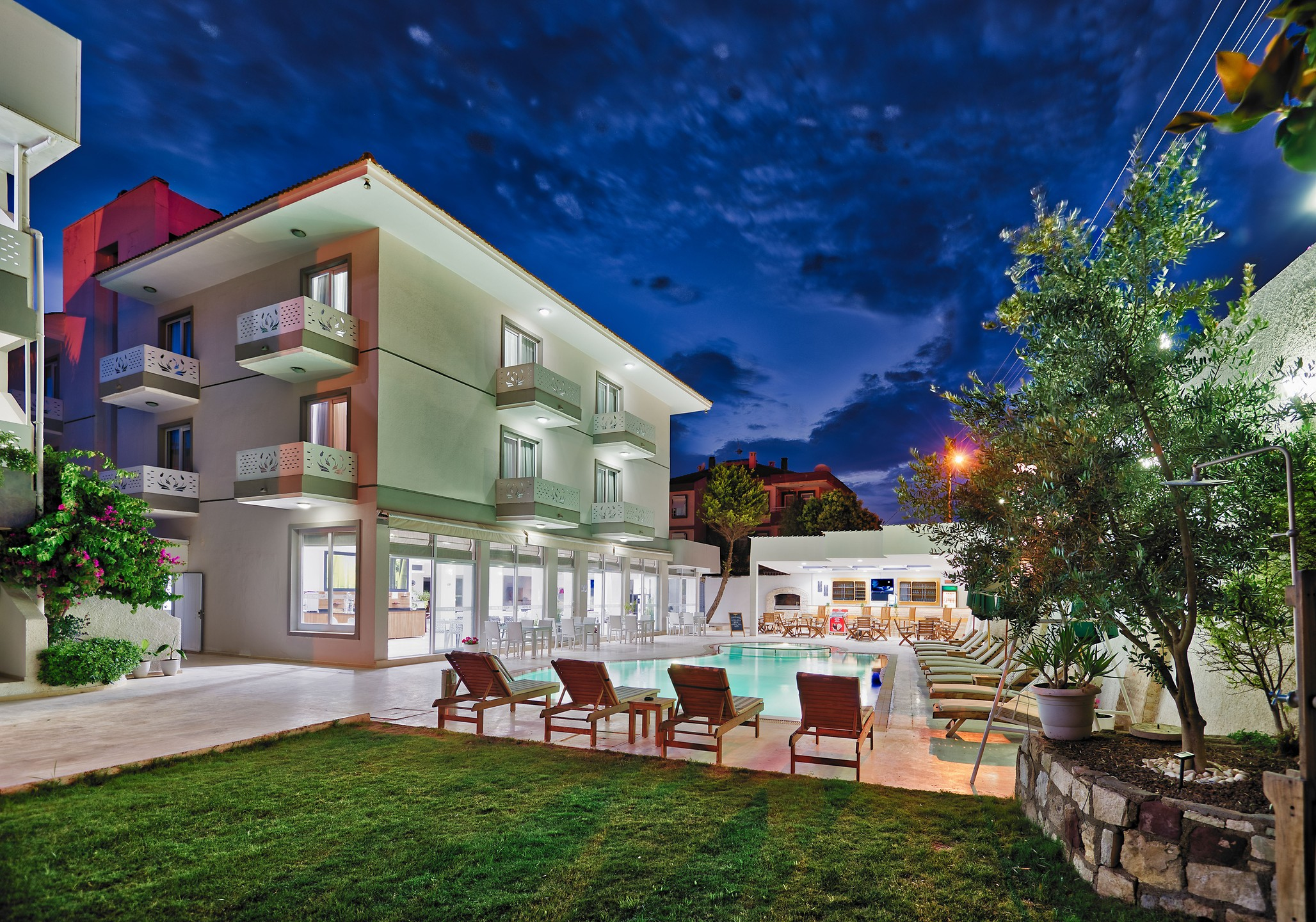 Ege Tulip Çeşme — 2