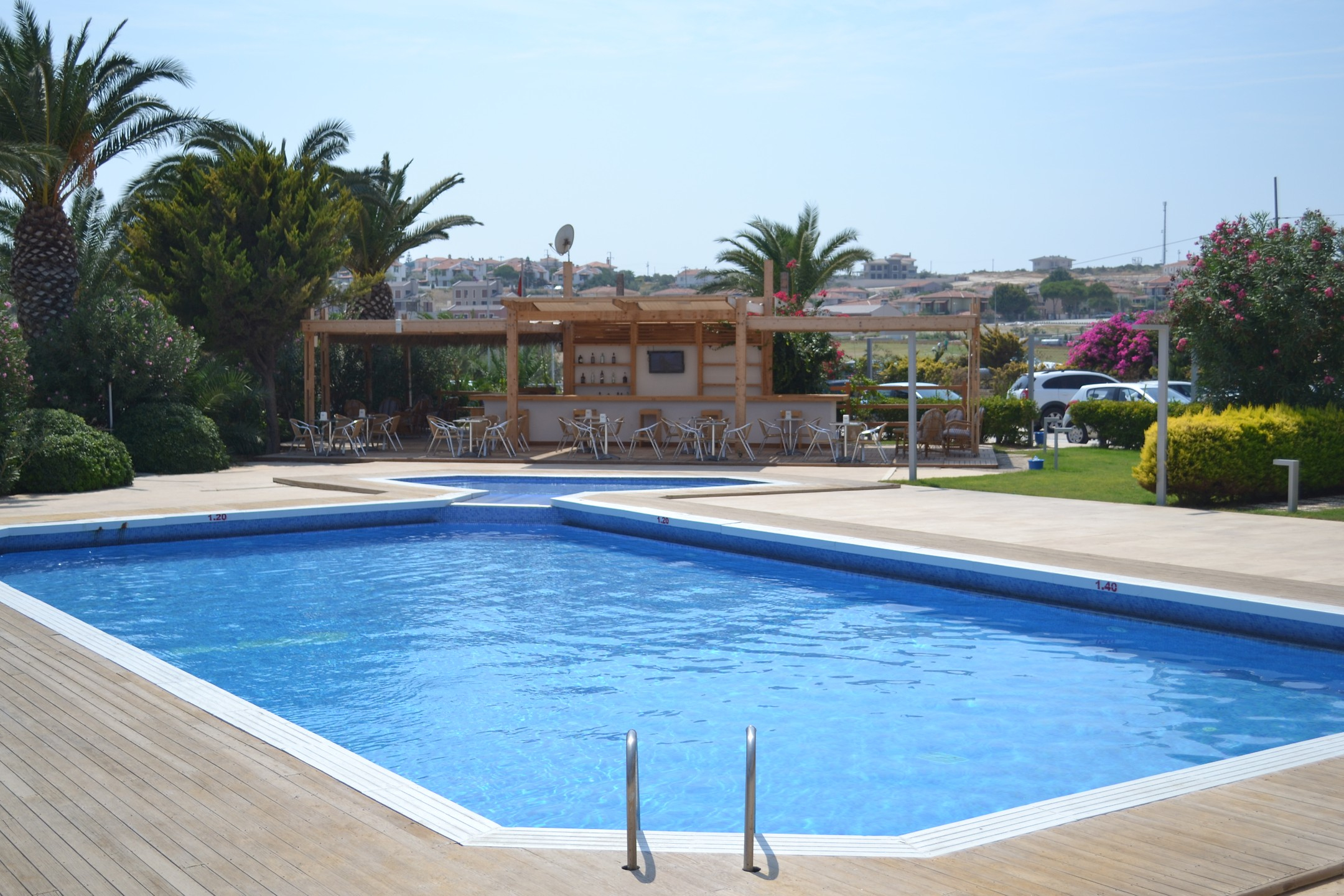 Ladin Otel — 8