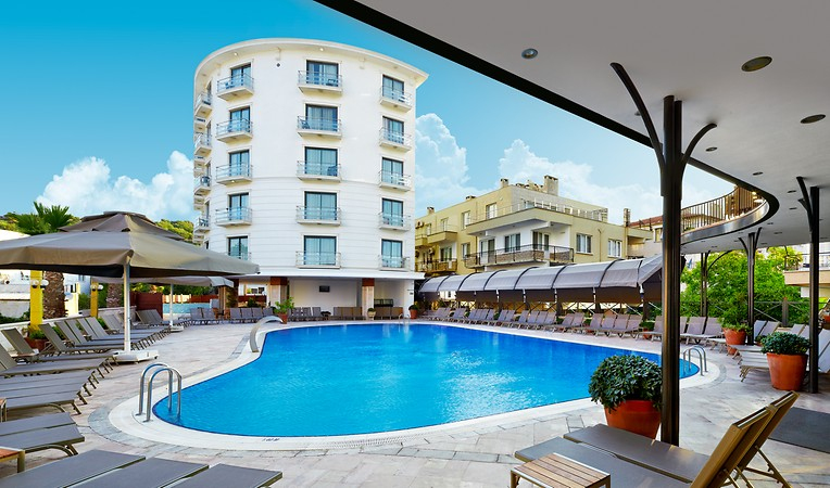 Ayvalık Çınar Hotel - 1