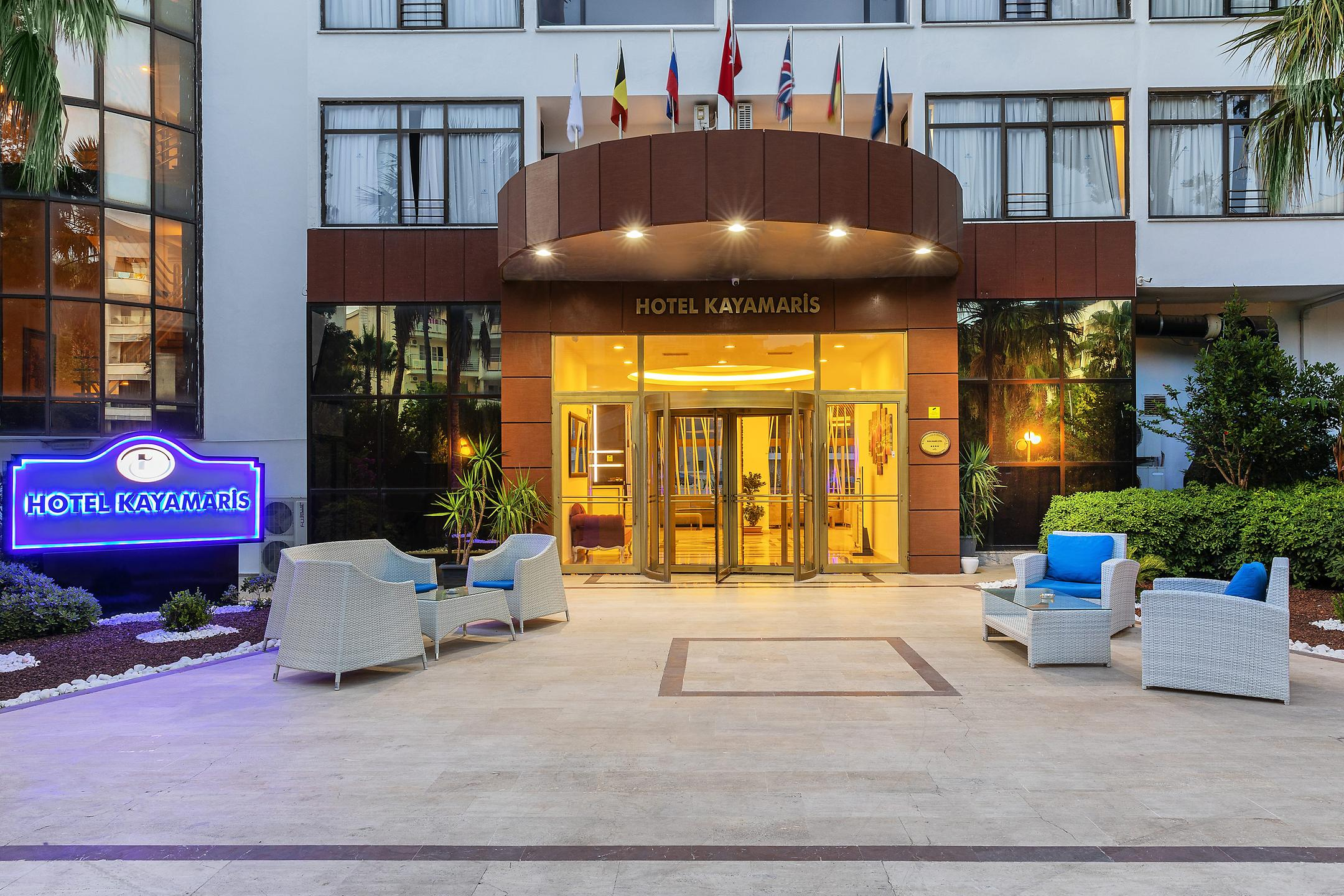 K Maris Hotel — 5