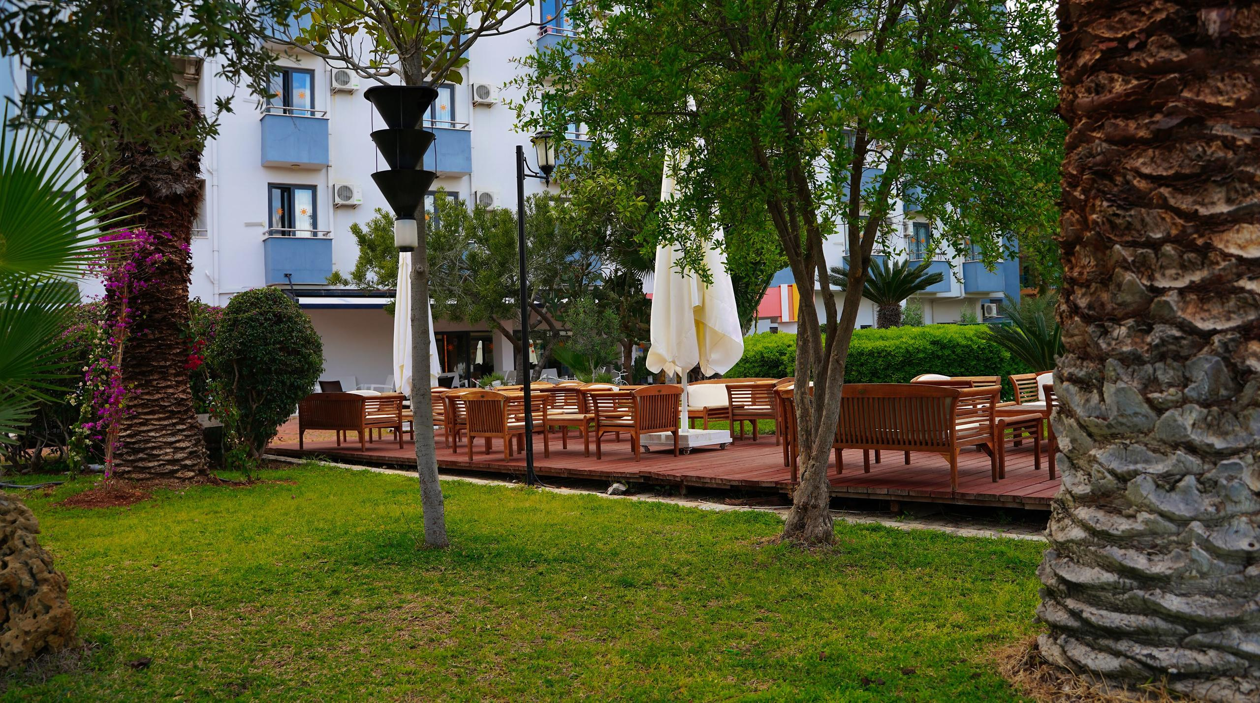 Club Aqua Plaza — 6
