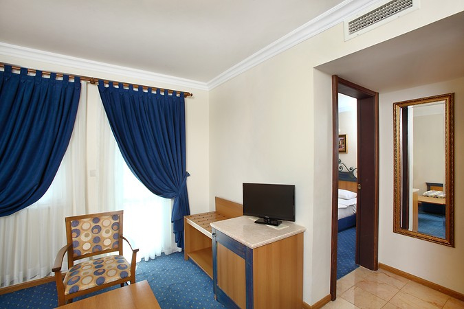 Cactus Club Yal Hotels & Resort | Etstur