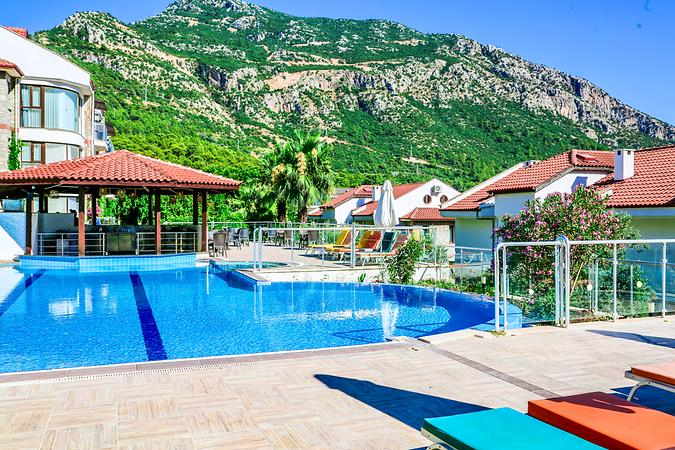 Sertil Deluxe Tropical Suites - 4