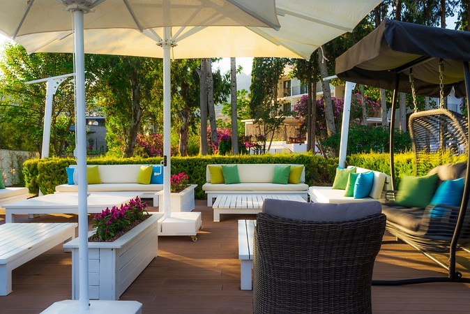 Liv Hotel By Bellazure - 4