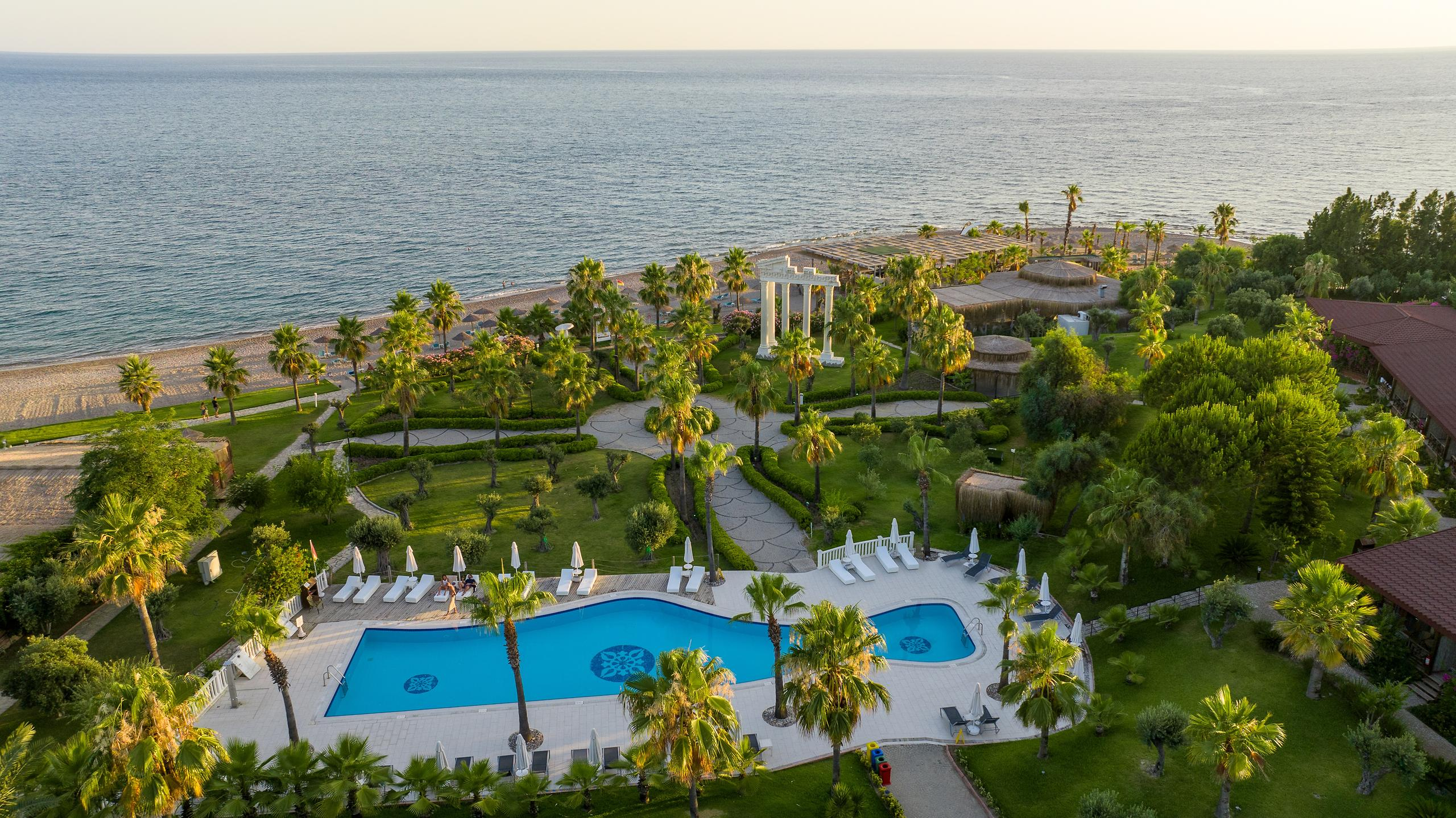 Flora Garden Beach — 9