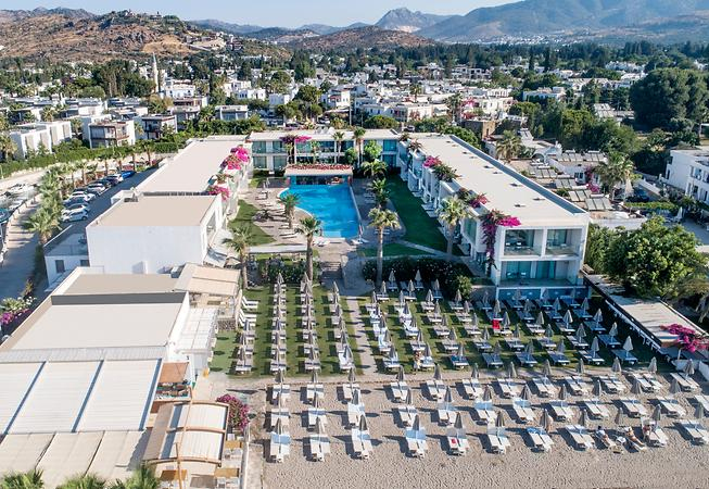 Lugga Boutique Hotel & Beach - 1