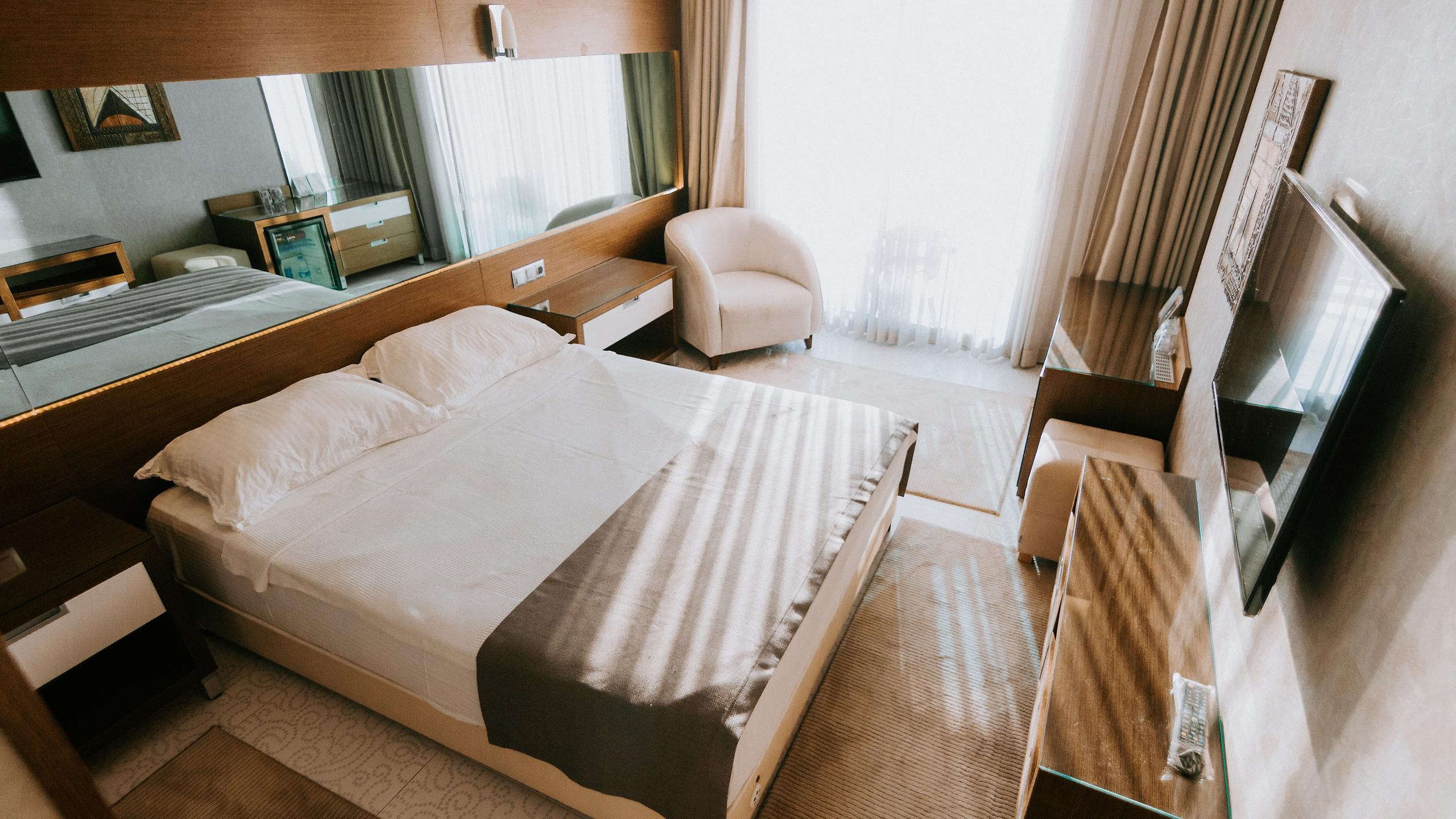 Faustina Hotel Kusadasi — 9