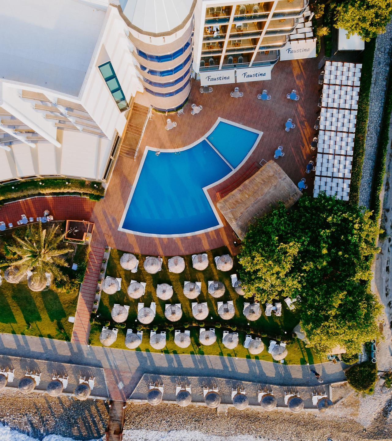 Faustina Hotel Kusadasi — 6