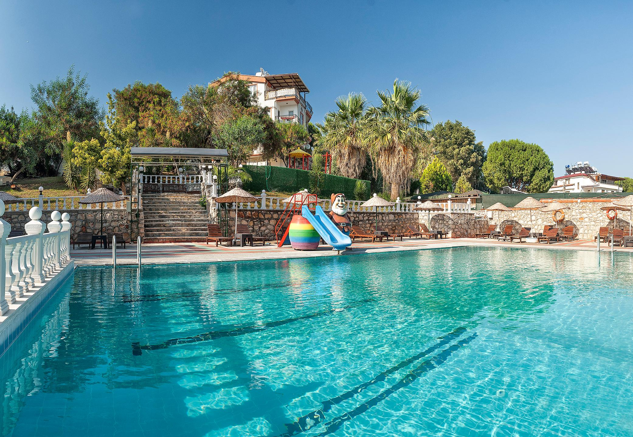 Temple Beach Didim — 2