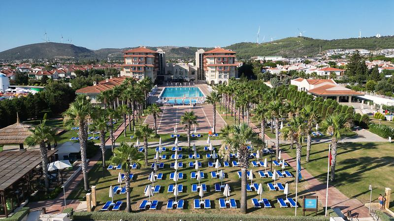 Radisson Blu Resort & Spa Çesme - 3
