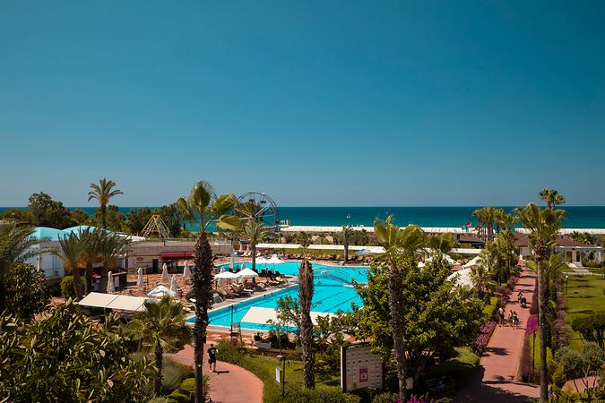 Club Hotel Turan Prince World - 1