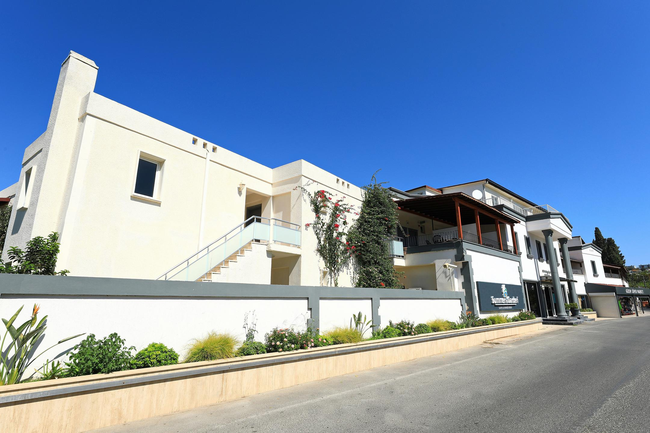 Summer Garden Suites & Beach Hotel — 5
