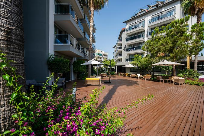 Green Garden Resort & Spa Hotel - 3