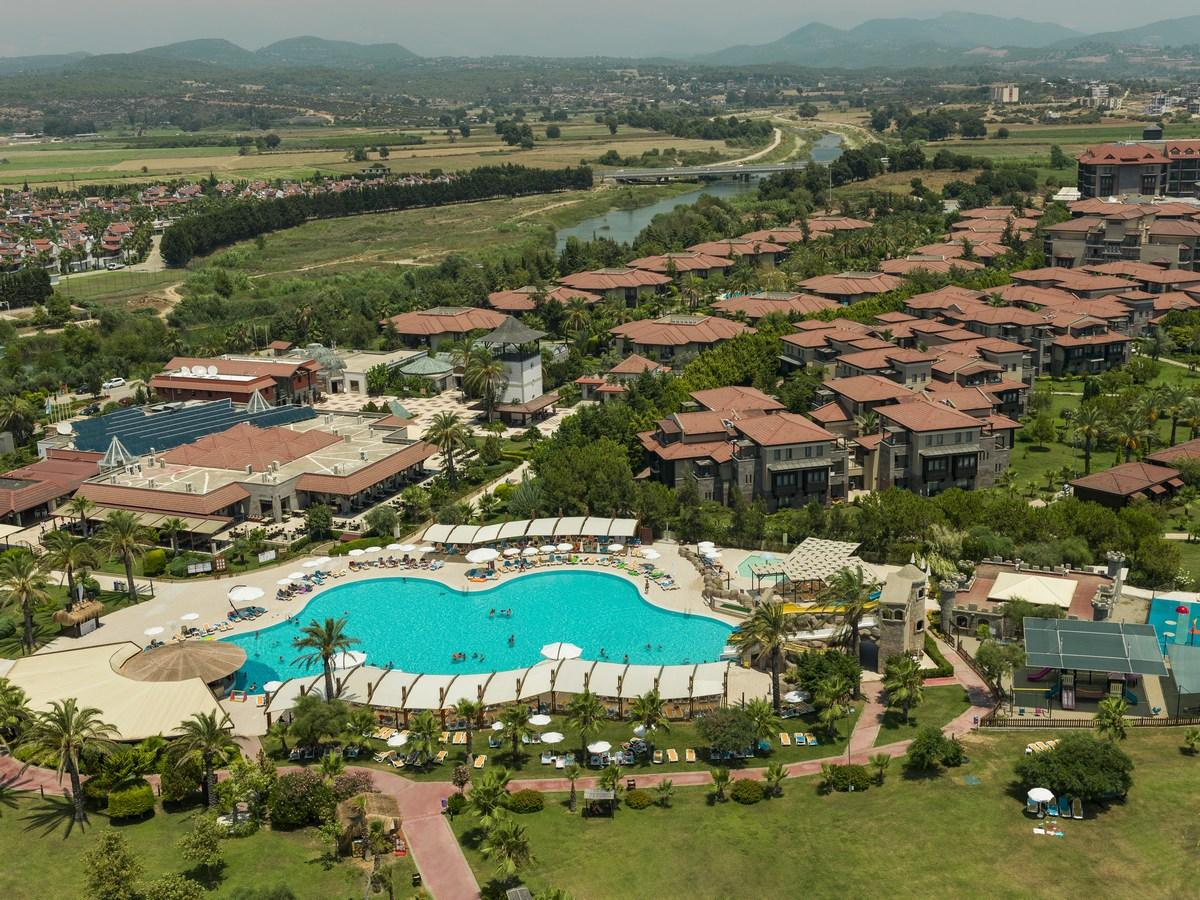Club Felicia Village — 2