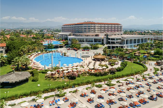 Starlight Resort Hotel - 3