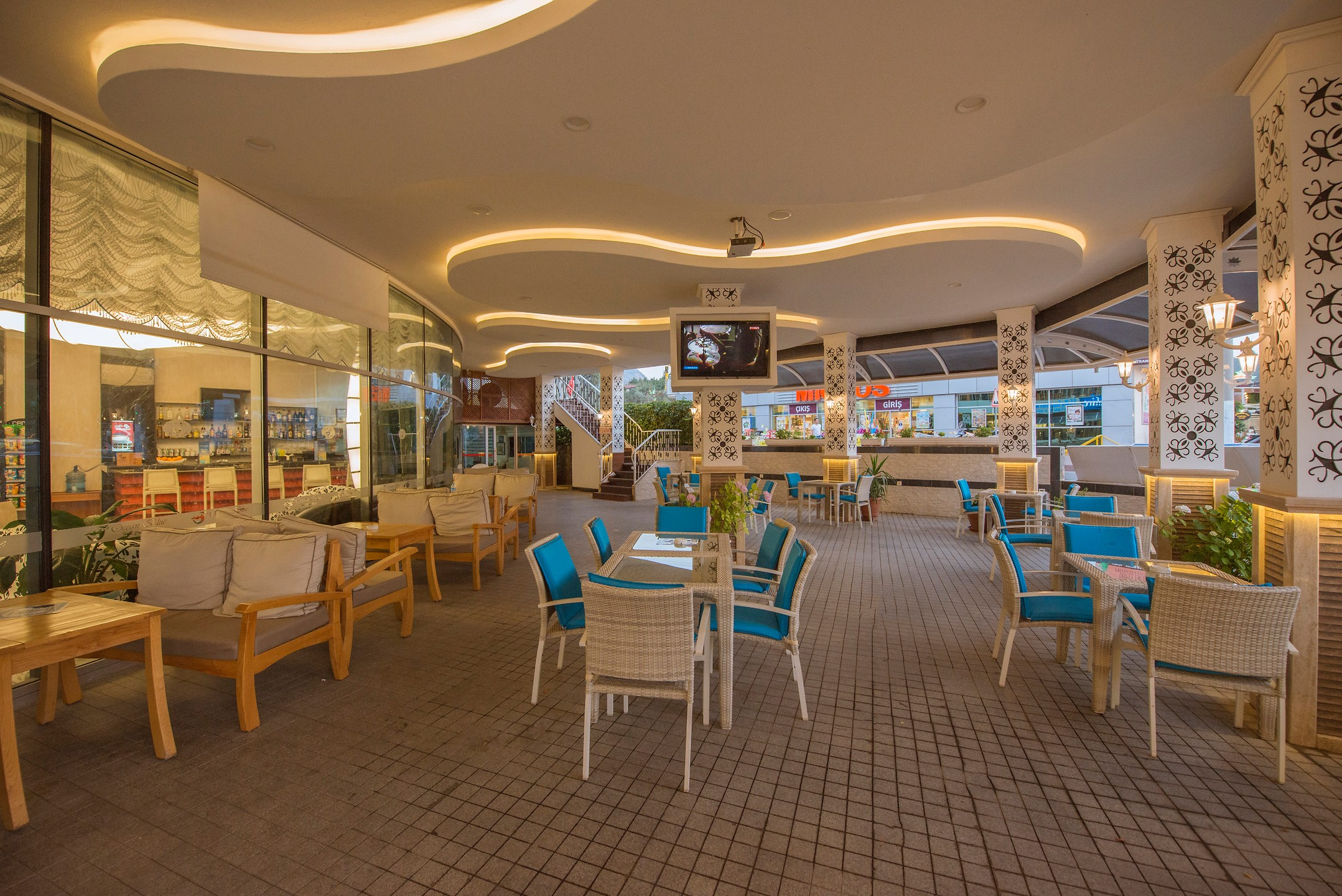 Ocean Blue High Class Hotel & Spa — 9