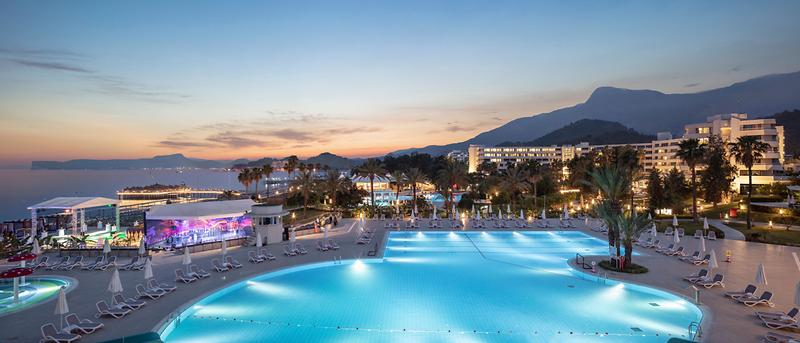 Mirage Park Resort - 2