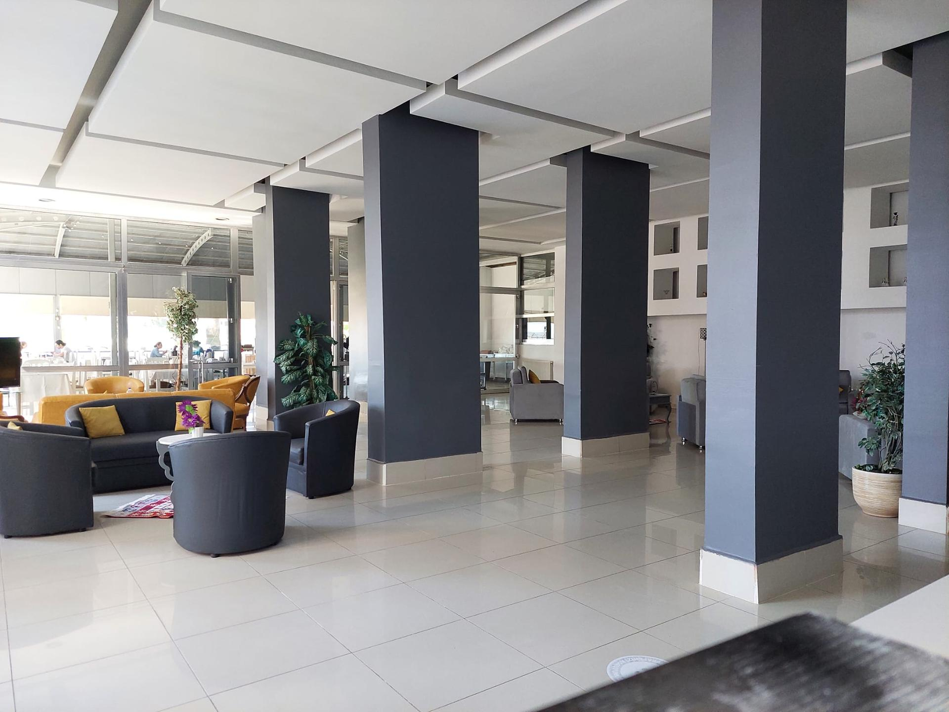 Dobra Hotel — 3