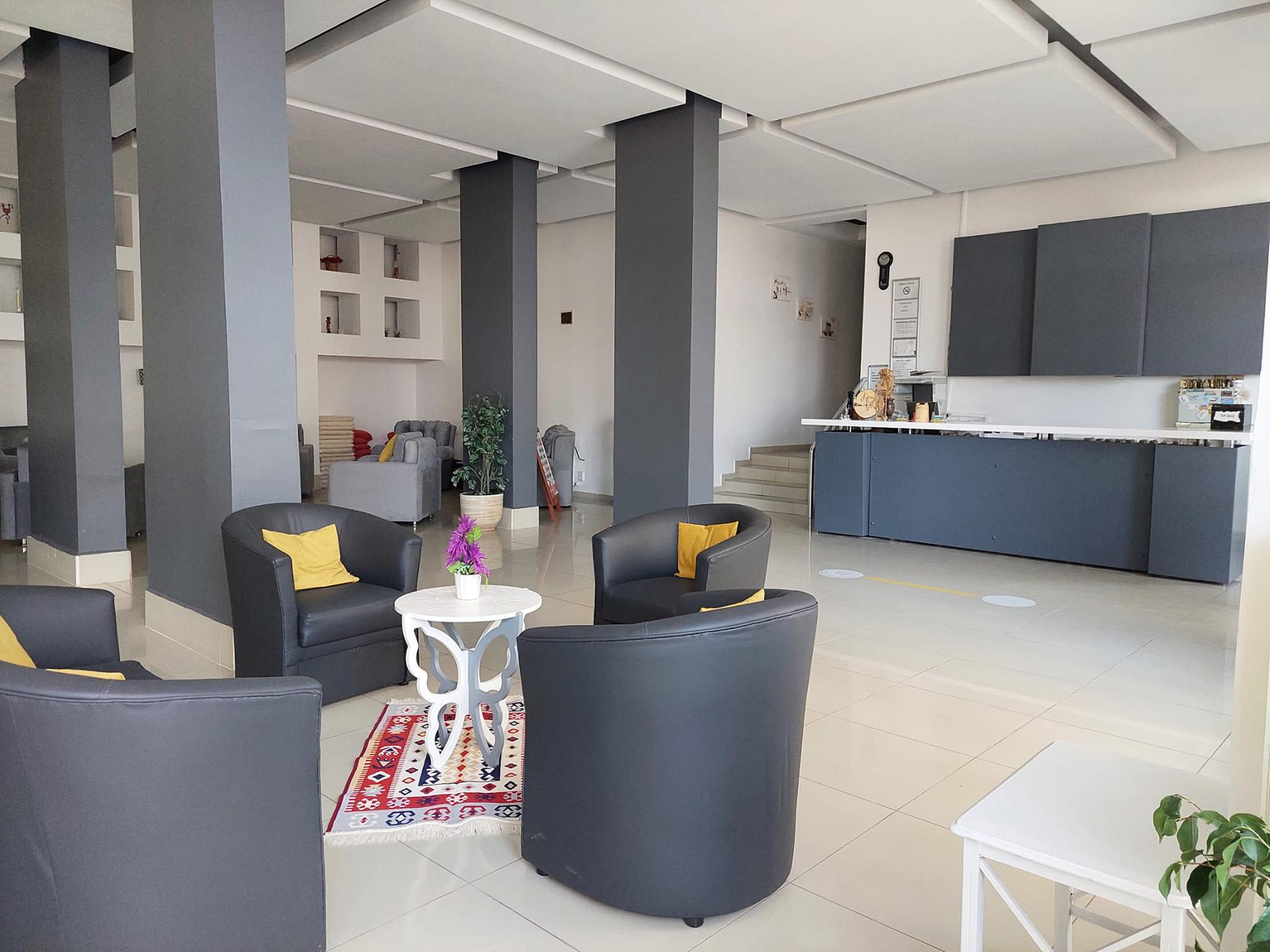 Dobra Hotel — 5