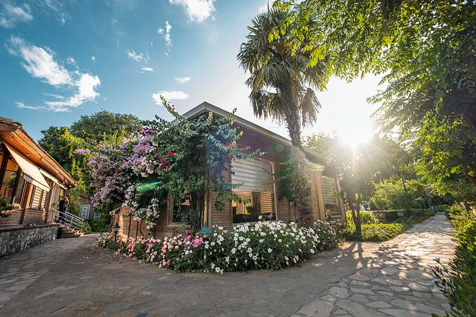 Can Garden Beach — 9