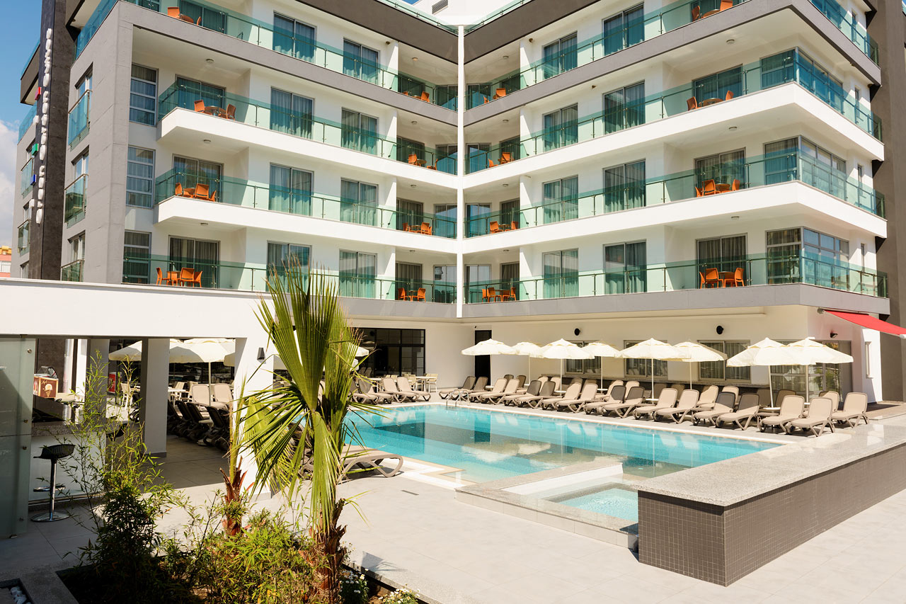 Green Garden Suites Hotel — 4