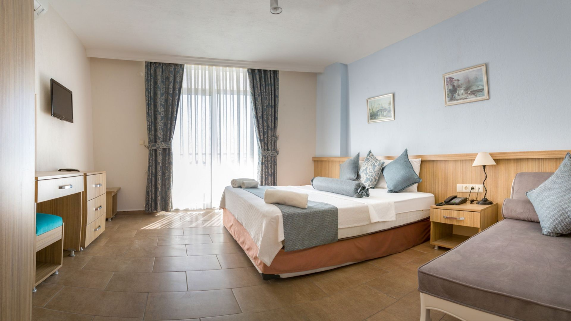 Ponz Hotel — 9