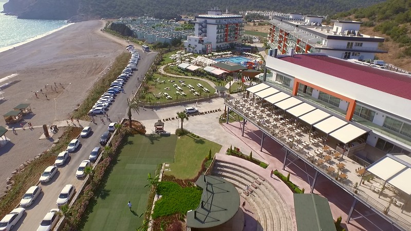 Ulu Resort Hotel - 1